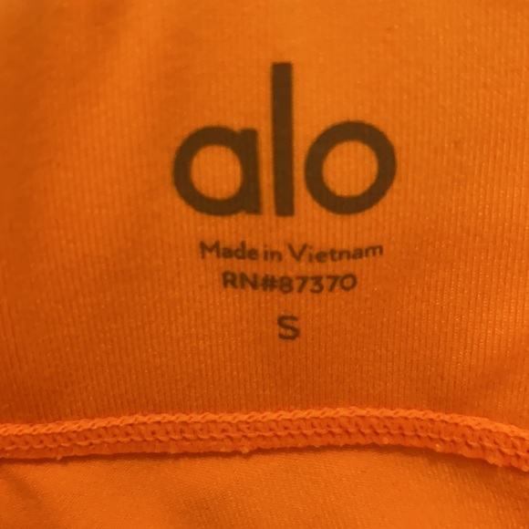 Alo Bright Orange Set - Picture 3 of 4